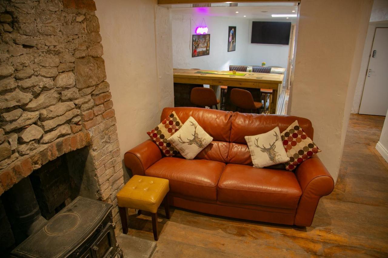 The Swan Shepton Mallet Exterior foto